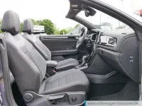 Gebraucht VW T-Roc Cabriolet R-line 150 PS (110 kW) 2025 Rauchgrau metallic/schwarz Cabrio