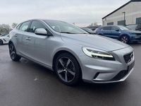 Gebraucht Volvo V40 R-Design 150 PS (110 kW) 2019 Silber Limousine