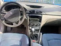 Gebraucht Renault Laguna II Dynamique 120 PS (88 kW) 2002 Grau Limousine