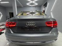 Gebraucht Audi A8 351 PS (258 kW) 2013 Grau Limousine