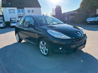 Gebraucht Peugeot 206+ 75 PS (55 kW) 2010 Schwarz Kleinwagen