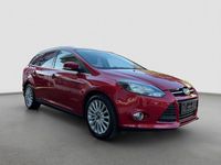 Używany Ford Focus Titanium 150 KM (110 kW) 2011 Czerwony Kombi