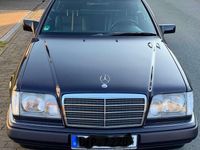 Używany Mercedes E220 150 KM (110 kW) 1997 Kabriolet