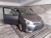 Gebraucht Toyota Yaris Multidrive S 75 PS (55 kW) 2013 Grau Limousine