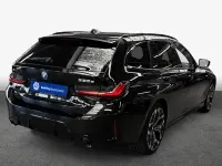 Nowe BMW 330e 292 KM (214 kW) 2025 Czarny Kombi