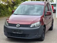 Gebraucht VW Caddy Trendline 105 PS (77 kW) 2012 Rot Van / Kleinbus
