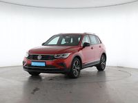 Gebraucht VW Tiguan Active 150 PS (110 kW) 2022 Kings red SUV