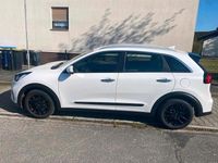 Gebraucht Kia Niro Vision 141 PS (103 kW) 2021 Weiß SUV