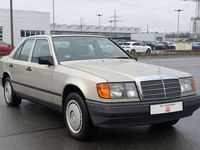 Gebraucht Mercedes E260 160 PS (117 kW) 1988 Silber Limousine