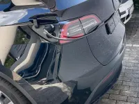 Gebraucht Tesla Model Y 205 kW (280 PS) 2023 Schwarz SUV