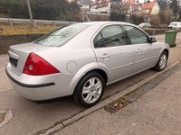 Gebraucht Ford Mondeo Trend 125 PS (91 kW) 2001 Silber Limousine