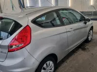 Gebraucht Ford Fiesta 81 PS (59 kW) 2011 Silber Kleinwagen
