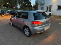 Gebraucht VW Golf VI 122 PS (89 kW) 2010 Silber Kleinwagen