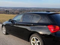 Gebraucht BMW 116 109 PS (80 kW) 2018 Schwarz Kleinwagen