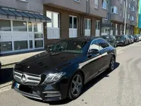 Gebraucht Mercedes E200 AMG 160 PS (117 kW) 2019 Schwarz Limousine