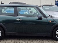 Usado Mini ONE 90 HP (66 kW) 2004 Verde Citadino