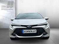 Nowe Toyota Corolla 178 KM (130 kW) 2026 Srebrny Kombi