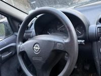 Gebraucht Opel Corsa 75 PS (55 kW) 2001 Schwarz Kleinwagen