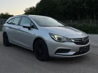 Gebraucht Opel Astra Edition 136 PS (100 kW) 2017 Argon silber/ice silver (m2) Kombi