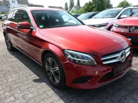 Gebraucht Mercedes C300 Avantgarde 272 PS (200 kW) 2020 Rot Kombi