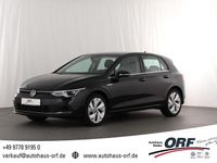 Gebraucht VW Golf VII Style 150 PS (110 kW) 2020 Deep black perleffekt Limousine