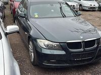 Gebraucht BMW 320 170 PS (125 kW) 2007 Grün Limousine
