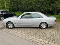 Gebraucht Mercedes E240 170 PS (125 kW) 2000 Silber Limousine