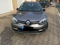 Gebraucht Renault Mégane III Bose Edition 131 PS (96 kW) 2014 Schwarz Limousine