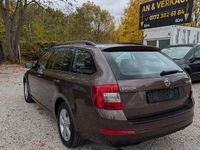 Gebraucht Skoda Octavia 105 PS (77 kW) 2014 Braun Kombi