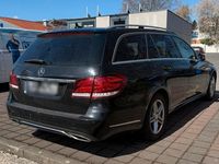 Gebraucht Mercedes E220 170 PS (125 kW) 2014 Schwarz Kombi
