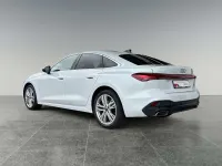 Gebraucht Audi A5 Sport 204 PS (150 kW) 2025 Weiß Limousine