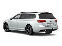 Gebraucht VW Passat R-line 200 PS (147 kW) 2023 Gletscherweiß metallic Kombi