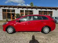 Gebraucht Hyundai i30 Classic 99 PS (72 kW) 2012 Rot Kombi