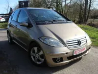 Gebraucht Mercedes A180 109 PS (80 kW) 2005 Gelb Kleinwagen