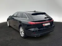 Gebraucht Audi A5 Comfort 204 PS (150 kW) 2025 Mythosschwarz metallic Kombi