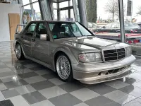 Gebraucht Mercedes 190 160 PS (117 kW) 1990 Gold Limousine