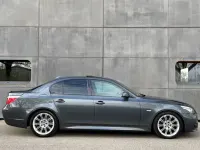 Gebraucht BMW 530 M Sport 235 PS (172 kW) 2009 Grau Limousine