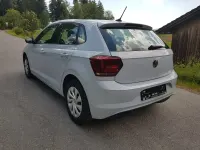 Gebraucht VW Polo Comfortline 95 PS (69 kW) 2019 Silber Kleinwagen