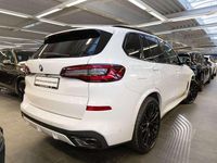 Gebraucht BMW X5 M 530 PS (389 kW) 2023 Alpinweiss SUV