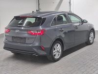Gebraucht Kia Ceed 99 PS (72 kW) 2019 Pentagraumet. Kleinwagen