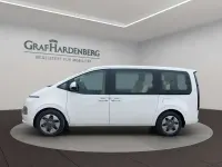 Neu Hyundai Staria Trend 225 PS (165 kW) 2025 Creamy white Van / Kleinbus