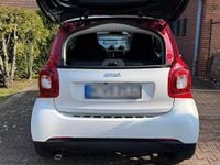 Gebraucht Smart ForTwo Coupé 90 PS (66 kW) 2017 Weiß Coupé