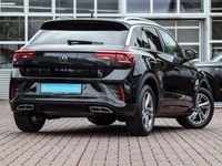Second-hand VW T-Roc R-line 110 CP (80 kW) 2023 Negru SUV