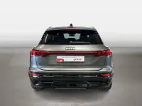 Gebraucht Audi Q6 e-tron Sport 284 kW (387 PS) 2025 Daytonagrau perleffekt SUV