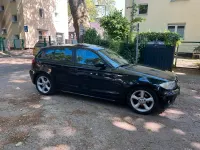 Gebraucht BMW 118 122 PS (89 kW) 2006 Schwarz Kleinwagen