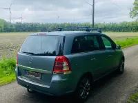 Gebraucht Opel Zafira 125 PS (91 kW) 2011 Blau Van / Kleinbus