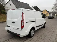Gebraucht Ford Transit Custom 107 PS (78 kW) 2020 Weiß Van / Kleinbus