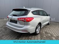 Gebraucht Ford Focus 120 PS (88 kW) 2021 Silber Kombi