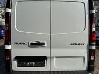 Gebraucht Renault Trafic 120 PS (88 kW) 2021 Weiß Van / Kleinbus