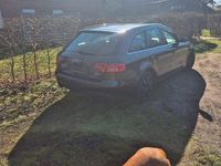 Gebraucht Audi A4 Ambiente 160 PS (117 kW) 2010 Blau Kombi